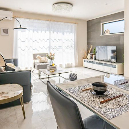 桜の川18 5 Minutes Htsudai Station, 1 Minute Train To Shinjuku, 120㎡ Villa, Four Bedrooms Токіо Екстер'єр фото